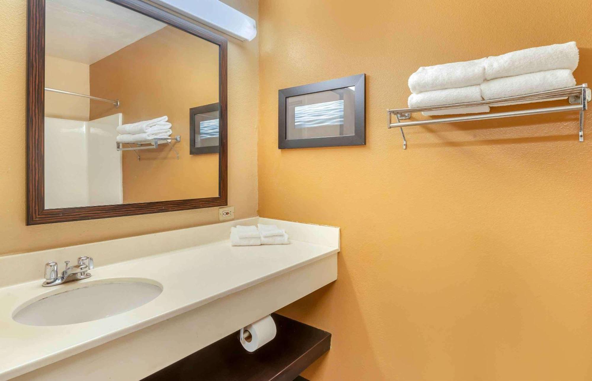 Extended Stay America Suites - Oakland - Emeryville Eksteriør billede