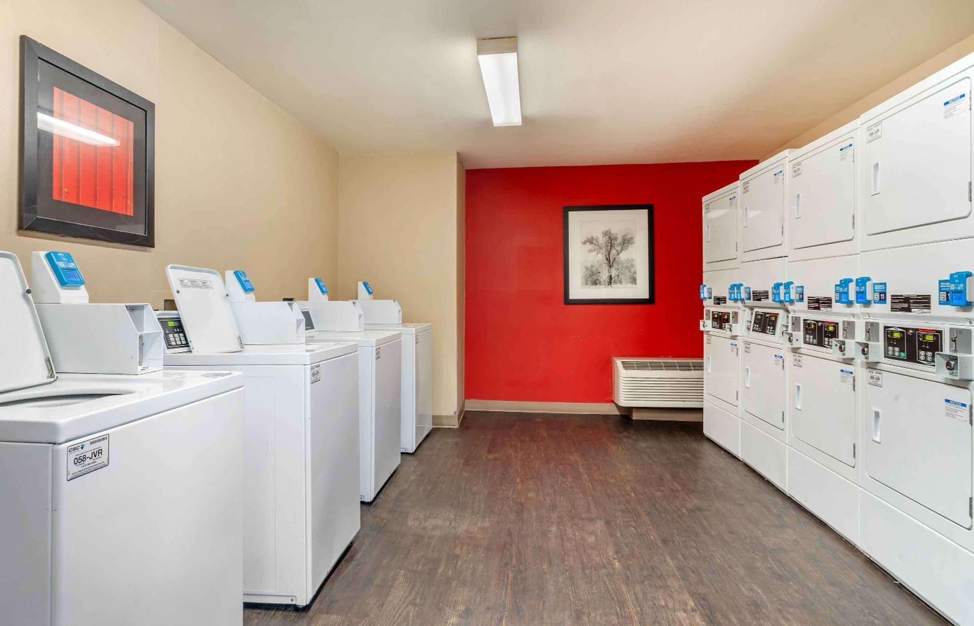 Extended Stay America Suites - Oakland - Emeryville Eksteriør billede