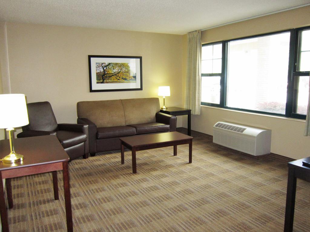 Extended Stay America Suites - Oakland - Emeryville Eksteriør billede